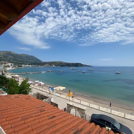 Angelview Apartments Himare Bagian luar foto