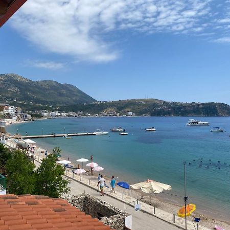 Angelview Apartments Himare Bagian luar foto