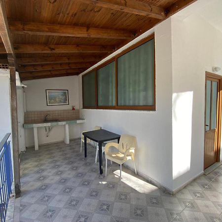 Angelview Apartments Himare Ruang foto