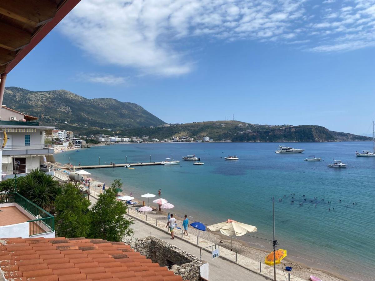 Angelview Apartments Himare Bagian luar foto