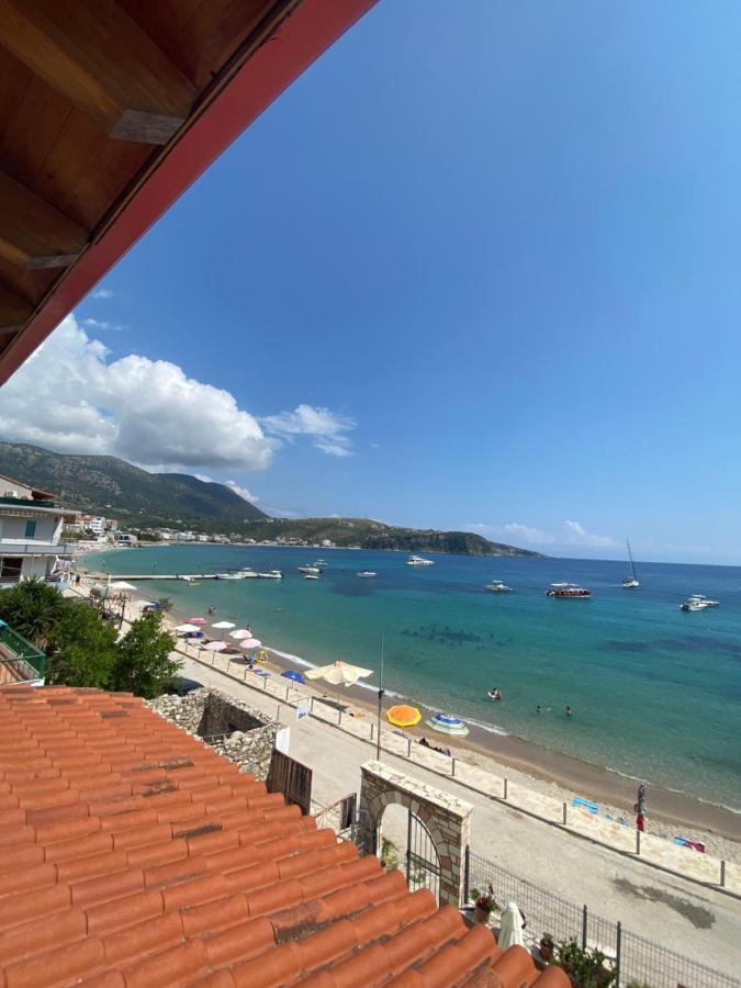 Angelview Apartments Himare Bagian luar foto