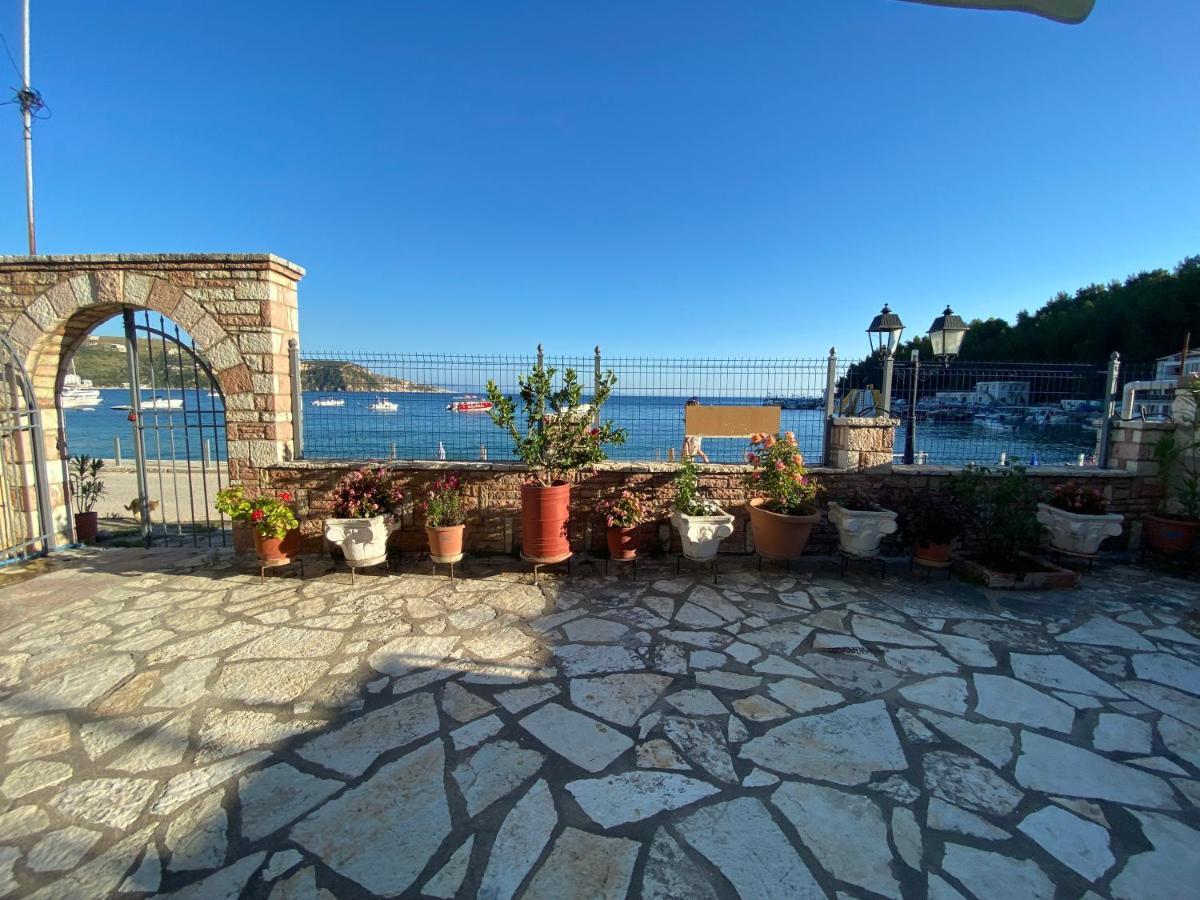 Angelview Apartments Himare Bagian luar foto